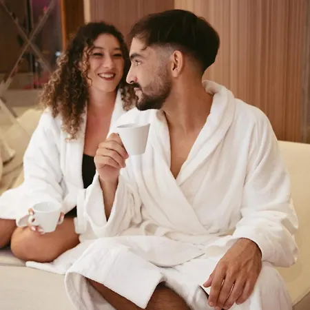 Degli Aranci Hotell 4*