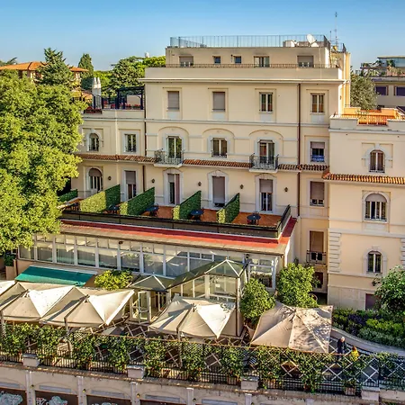 Degli Aranci 4*