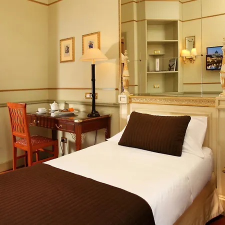 Degli Aranci Hotell 4*