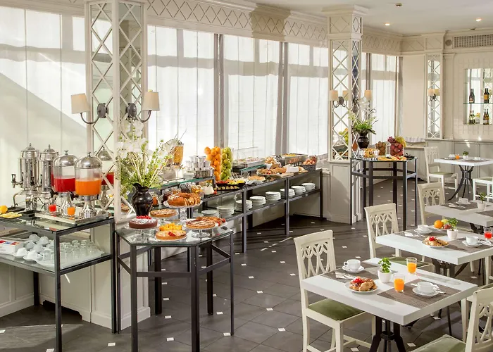 Degli Aranci 4* Rome