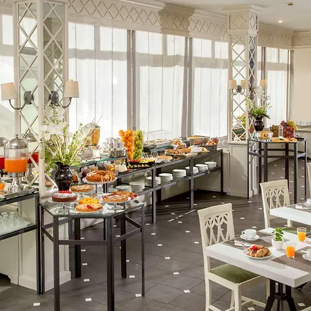 Degli Aranci 4* רומא