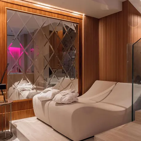 Degli Aranci Hotel 4*