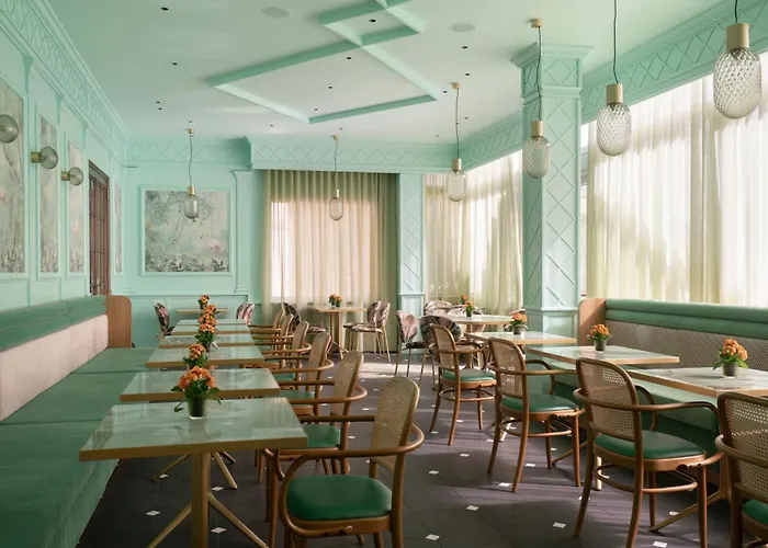 Hotel Degli Aranci 4*